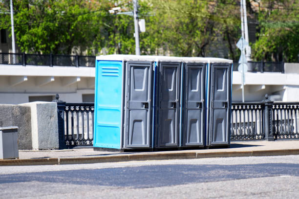 Porta potty delivery and setup in Kronenwetter, WI